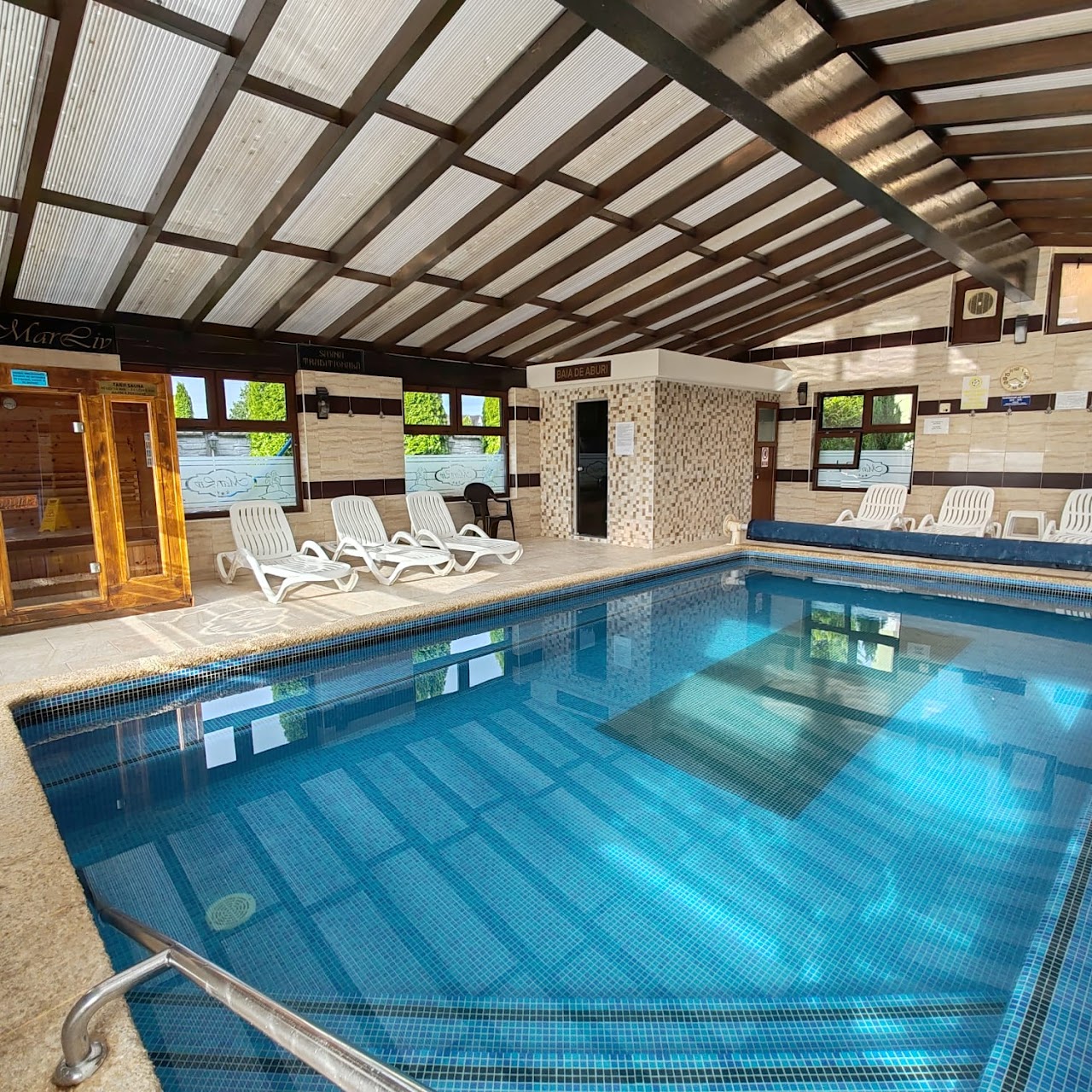 Piscină sărată Saună uscatăumedă